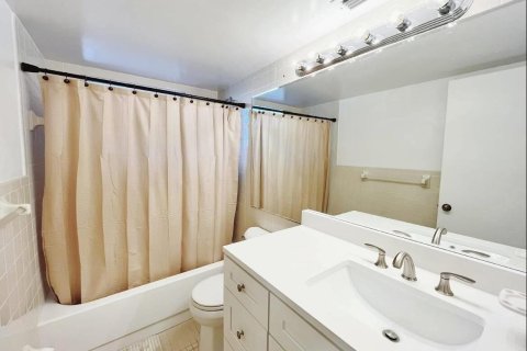 Condo in Davie, Florida, 3 bedrooms  № 2244503 - photo 11