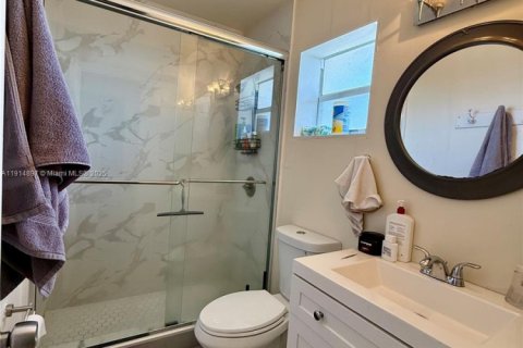 Снять в аренду кондоминиум в Холливуд, Флорида 1 спальня, 50.17м2, № 1972133 - фото 11