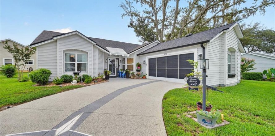 Casa en Lady Lake, Florida 2 dormitorios, 115.2 m2 № 2203746