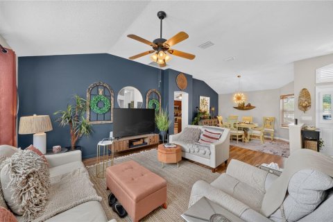 Casa en venta en Lady Lake, Florida, 2 dormitorios, 115.2 m2 № 2203746 - foto 6