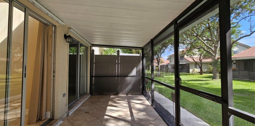 Casa en Margate, Florida 3 dormitorios, 128.76 m2 № 1187314