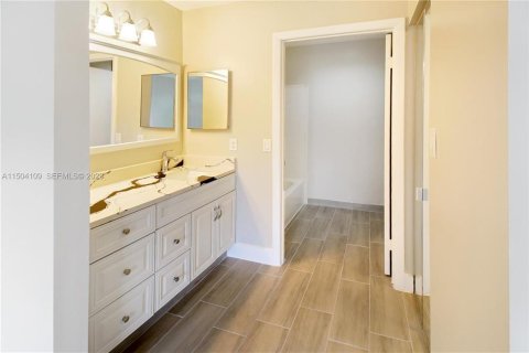 Copropriété à louer à Coral Springs, Floride: 2 chambres, 96.99 m2 № 2433928 - photo 11