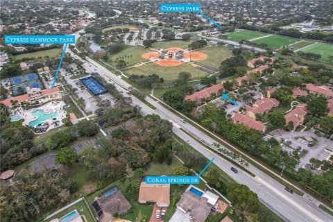 Copropriété à louer à Coral Springs, Floride: 2 chambres, 96.99 m2 № 2433928 - photo 28