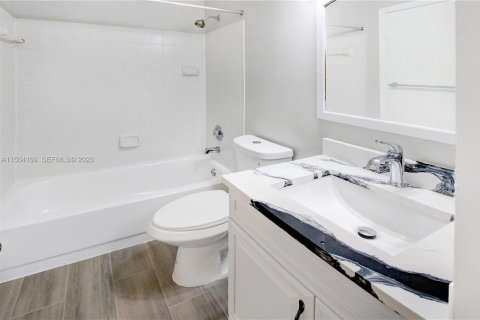 Copropriété à louer à Coral Springs, Floride: 2 chambres, 96.99 m2 № 2433928 - photo 17
