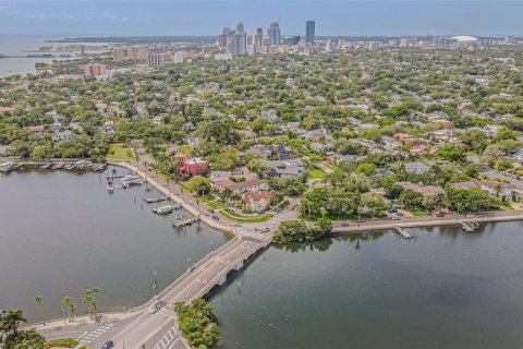 Casa en venta en Saint Petersburg, Florida, 3 dormitorios, 154.5 m2 № 2110321 - foto 30