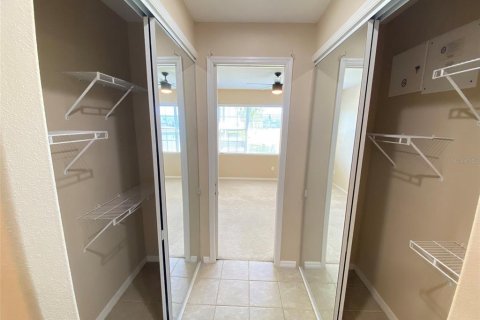 Townhouse in Orlando, Florida 4 bedrooms, 169.73 sq.m. № 2148966 - photo 10