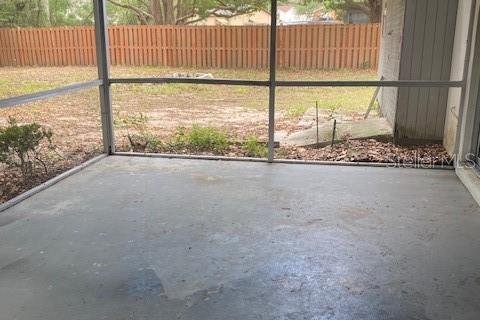 House in Spring Hill, Florida 3 bedrooms, 104.79 sq.m. № 2197064 - photo 20