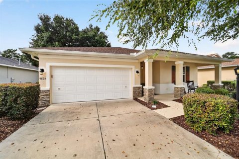 House in Ocala, Florida 2 bedrooms, 161.37 sq.m. № 2324186 - photo 7