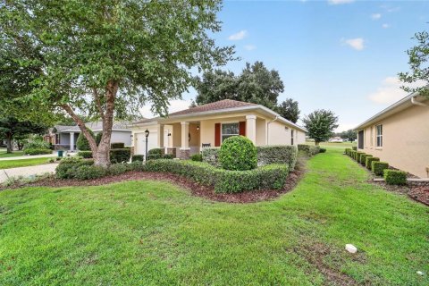 House in Ocala, Florida 2 bedrooms, 161.37 sq.m. № 2324186 - photo 3