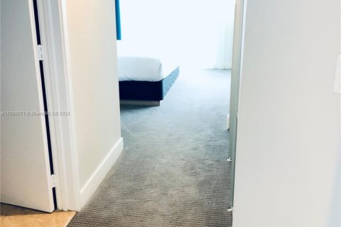 Condominio en venta en Sunny Isles Beach, Florida, 2 dormitorios, 139.07 m2 № 1979318 - foto 14