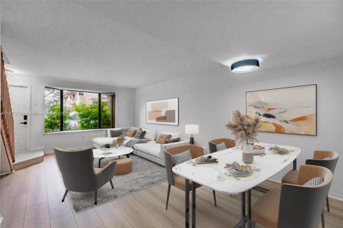 Townhouse in Miami, Florida 2 bedrooms, 107.02 sq.m. № 1978851 - photo 5