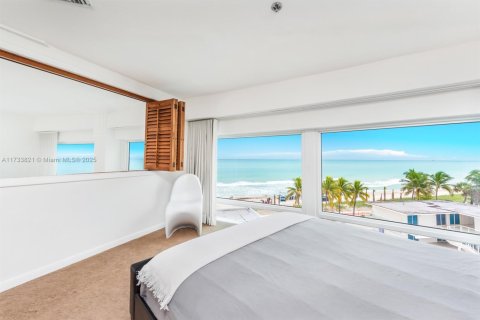 Copropriété à vendre à Miami Beach, Floride: 3 chambres, 137.68 m2 № 1940651 - photo 17