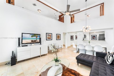 Copropriété à vendre à Miami Beach, Floride: 3 chambres, 137.68 m2 № 1940651 - photo 15