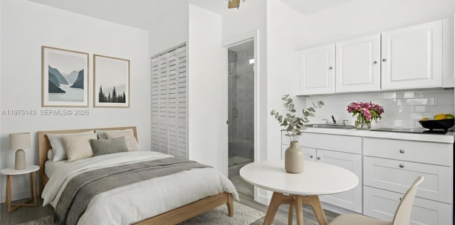 House in Miami, Florida 1 bedroom № 2038423