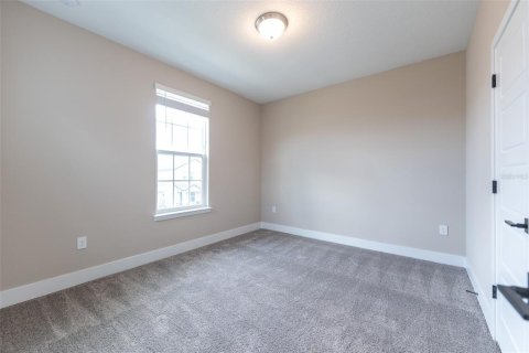 House in Winter Garden, Florida 3 bedrooms, 204.94 sq.m. № 2427599 - photo 20