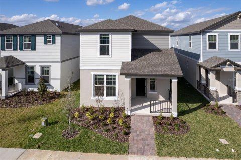 House in Winter Garden, Florida 3 bedrooms, 204.94 sq.m. № 2427599 - photo 2