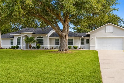 House in Lady Lake, Florida 4 bedrooms, 233.18 sq.m. № 2354746 - photo 5