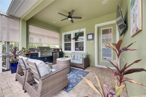 House in Apollo Beach, Florida 3 bedrooms, 237.64 sq.m. № 1868841 - photo 3