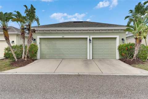 House in Apollo Beach, Florida 3 bedrooms, 237.64 sq.m. № 1868841 - photo 5