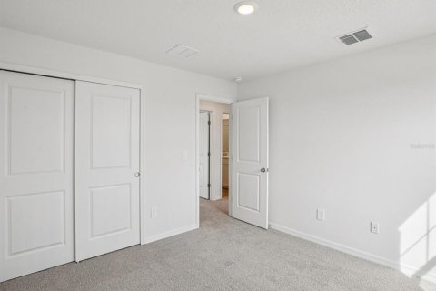 Villa ou maison à vendre à Zephyrhills, Floride: 4 chambres, 232.53 m2 № 2149791 - photo 24