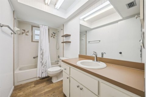 Купить виллу или дом в Уматилла, Флорида 6 комнат, 154.4м2, № 2207596 - фото 13