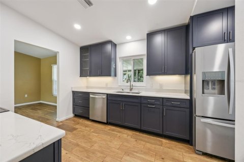 Купить виллу или дом в Уматилла, Флорида 6 комнат, 154.4м2, № 2207596 - фото 7