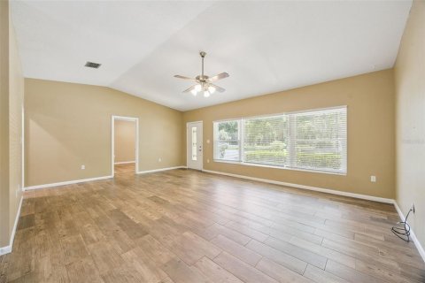 Купить виллу или дом в Уматилла, Флорида 6 комнат, 154.4м2, № 2207596 - фото 25