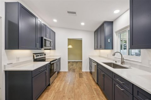 Купить виллу или дом в Уматилла, Флорида 6 комнат, 154.4м2, № 2207596 - фото 30