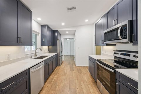 Купить виллу или дом в Уматилла, Флорида 6 комнат, 154.4м2, № 2207596 - фото 6