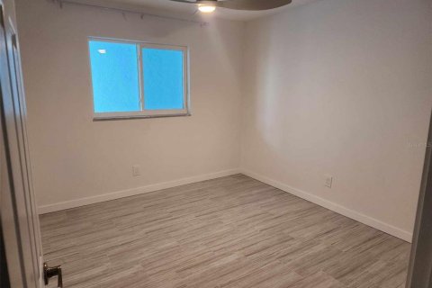 Condominio en venta en Punta Gorda, Florida, 2 dormitorios, 92.81 m2 № 1907837 - foto 11