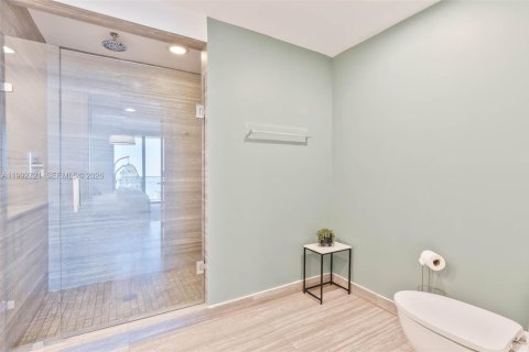 Condominio en alquiler en Miami, Florida, 2 dormitorios, 119.19 m2 № 2056688 - foto 24