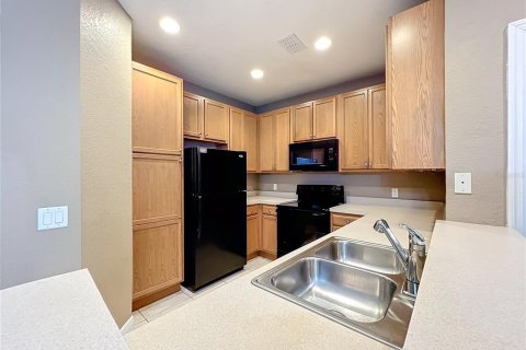 Townhouse in Orlando, Florida 3 bedrooms, 135.36 sq.m. № 2377538 - photo 20