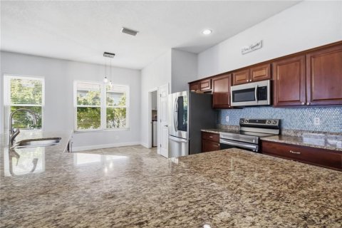 Casa en venta en Bradenton, Florida, 4 dormitorios, 205.5 m2 № 2093975 - foto 5