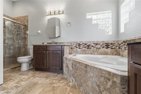 Casa en venta en Bradenton, Florida, 4 dormitorios, 205.5 m2 № 2093975 - foto 25