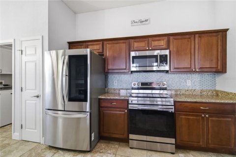 Casa en venta en Bradenton, Florida, 4 dormitorios, 205.5 m2 № 2093975 - foto 6