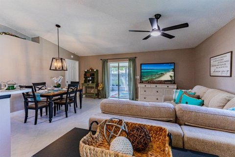 Villa ou maison à vendre à Melbourne, Floride: 2 chambres, 93.27 m2 № 1904949 - photo 12