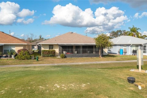 Casa en venta en Haines City, Florida, 2 dormitorios, 156.17 m2 № 2377933 - foto 30