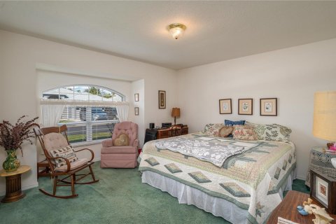 Casa en venta en Haines City, Florida, 2 dormitorios, 156.17 m2 № 2377933 - foto 19