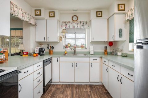 Casa en venta en Haines City, Florida, 2 dormitorios, 156.17 m2 № 2377933 - foto 9