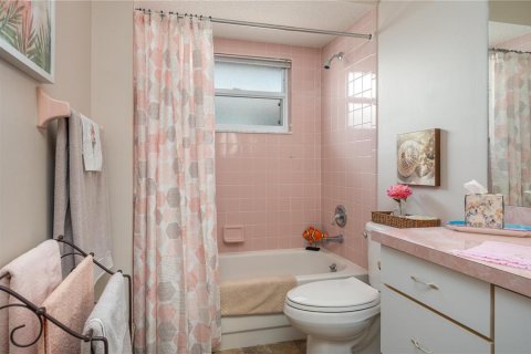 Casa en venta en Haines City, Florida, 2 dormitorios, 156.17 m2 № 2377933 - foto 23