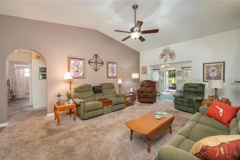 Casa en venta en Haines City, Florida, 2 dormitorios, 156.17 m2 № 2377933 - foto 6