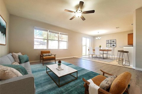 House in Land O' Lakes, Florida 3 bedrooms, 159.7 sq.m. № 1754759 - photo 8