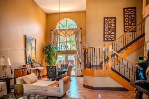 Casa en venta en Miramar, Florida, 5 dormitorios, 332.87 m2 № 2051625 - foto 8