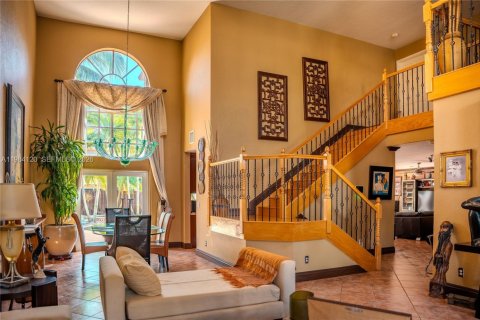 Casa en venta en Miramar, Florida, 5 dormitorios, 332.87 m2 № 2051625 - foto 11