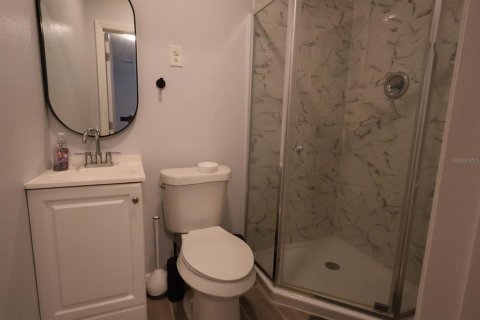 House in Kissimmee, Florida 3 bedrooms, 107.95 sq.m. № 2391570 - photo 12
