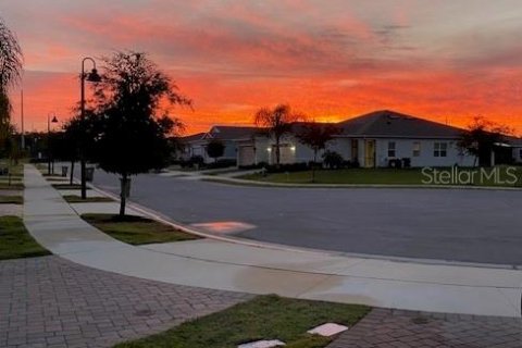 Villa ou maison à louer à Kissimmee, Floride: 2 chambres, 133.5 m2 № 1755517 - photo 29