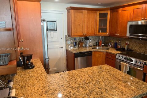 Condominio en venta en Hollywood, Florida, 2 dormitorios, 102.19 m2 № 2154364 - foto 7