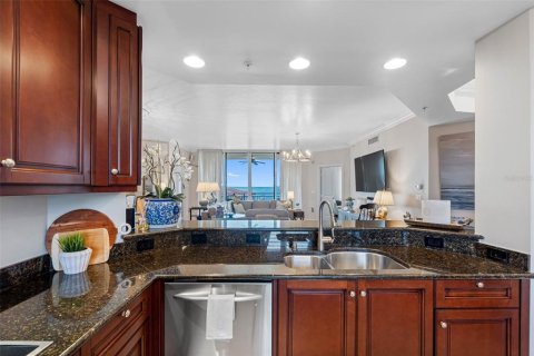 Copropriété à vendre à Tampa, Floride: 3 chambres, 185.8 m2 № 2142493 - photo 24