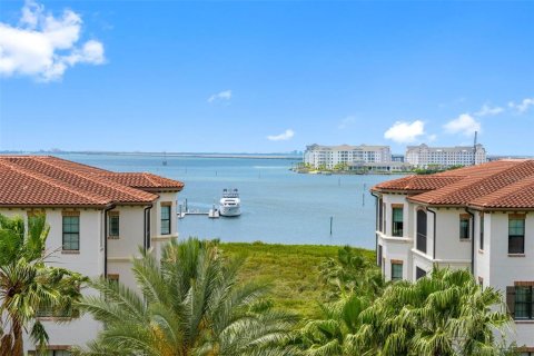 Copropriété à vendre à Tampa, Floride: 3 chambres, 185.8 m2 № 2142493 - photo 16