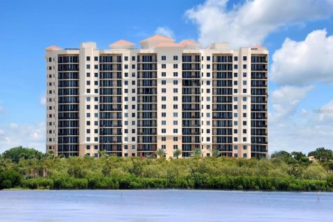 Condo à Tampa, Floride, 3 chambres  № 2142493